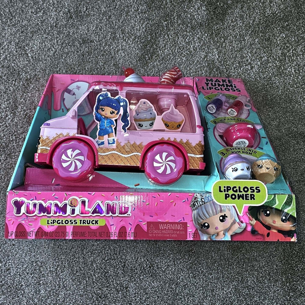 Lip Gloss Truck - Pink